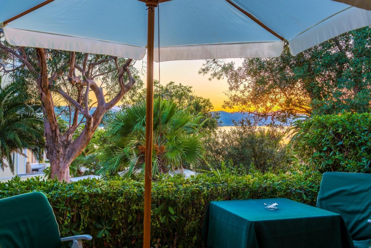 Hotel Villa Ottone Portoferraio Eksteriør bilde